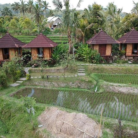 Puri Sunny Camp Villa Munduk  Exterior photo