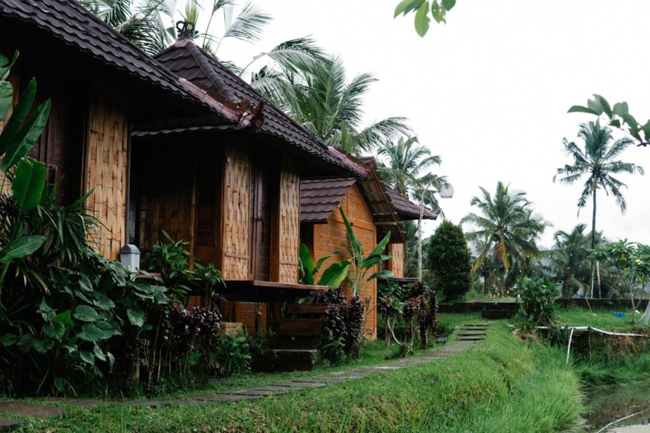 Puri Sunny Camp Villa Munduk  Exterior photo