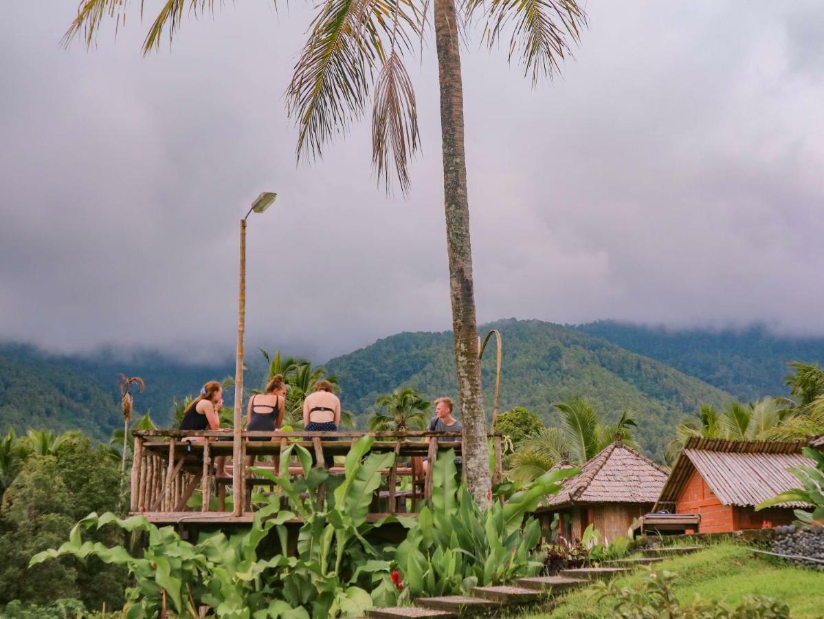 Puri Sunny Camp Villa Munduk  Exterior photo